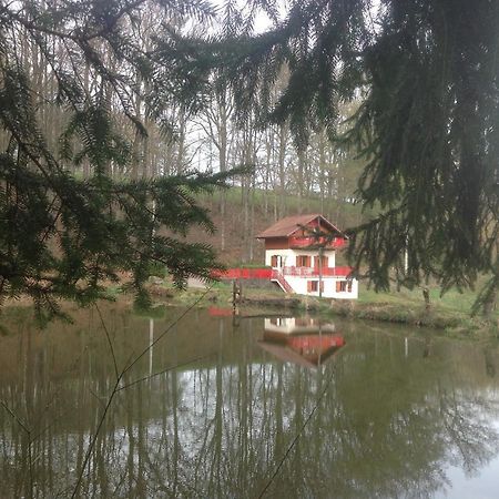 Gite Du Creux De La Goutte Xertigny Luaran gambar